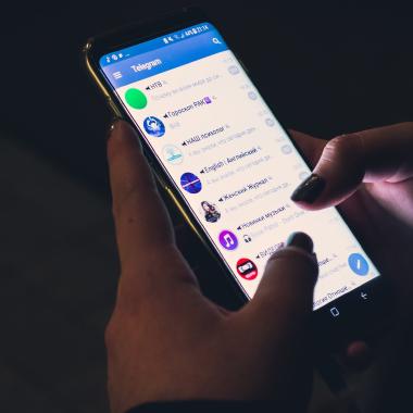 What is Instant Messaging & How Does it Benefit Your Business?